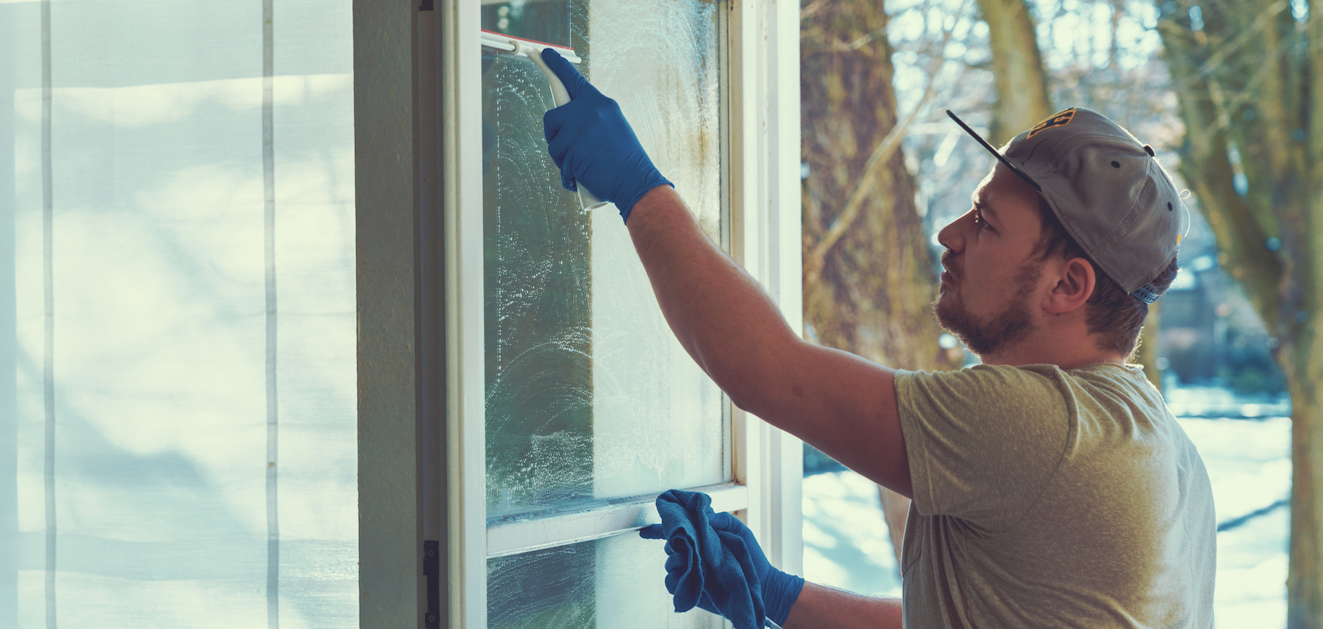 home window repair & scratch removal services